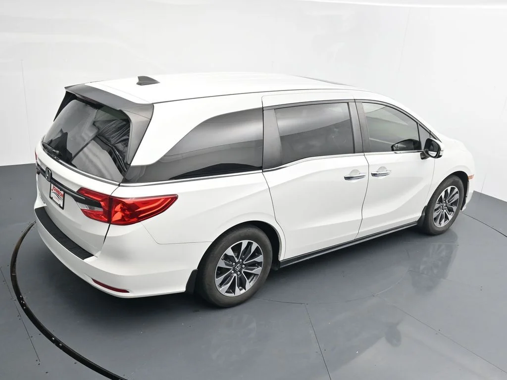 Used 2022  Honda EX-L image 29