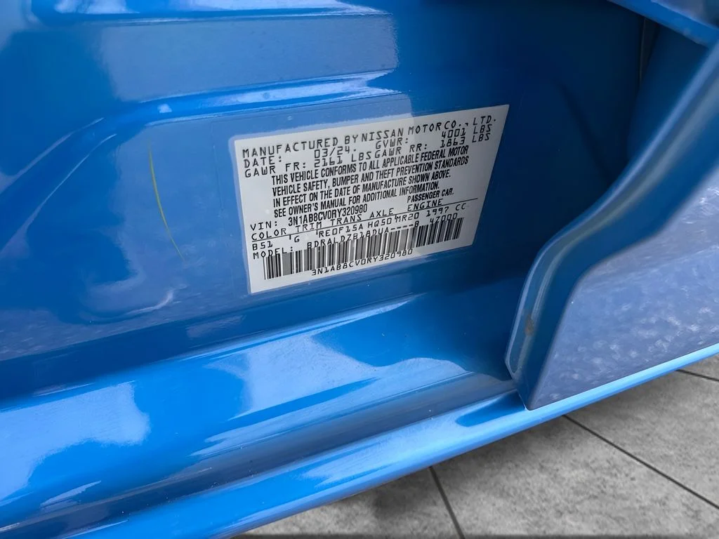 Used 2024 Blue Nissan SV image 28