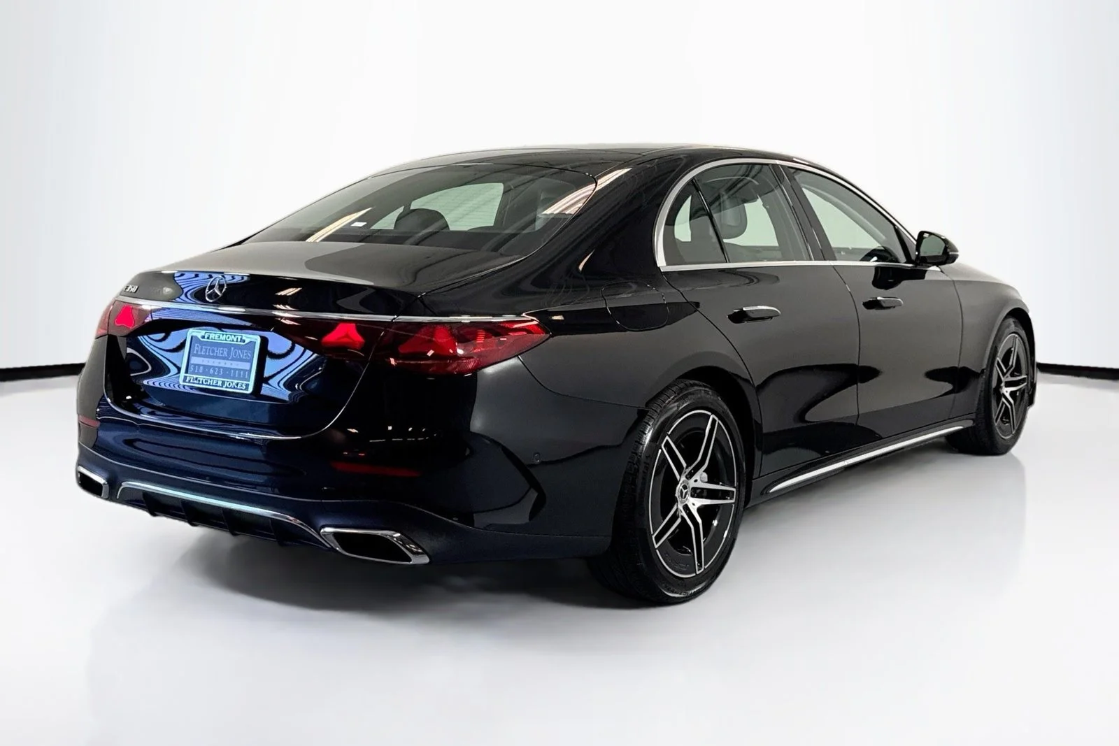 Used 2026 Obsidian Black Metallic Mercedes-Benz E 350 image 5