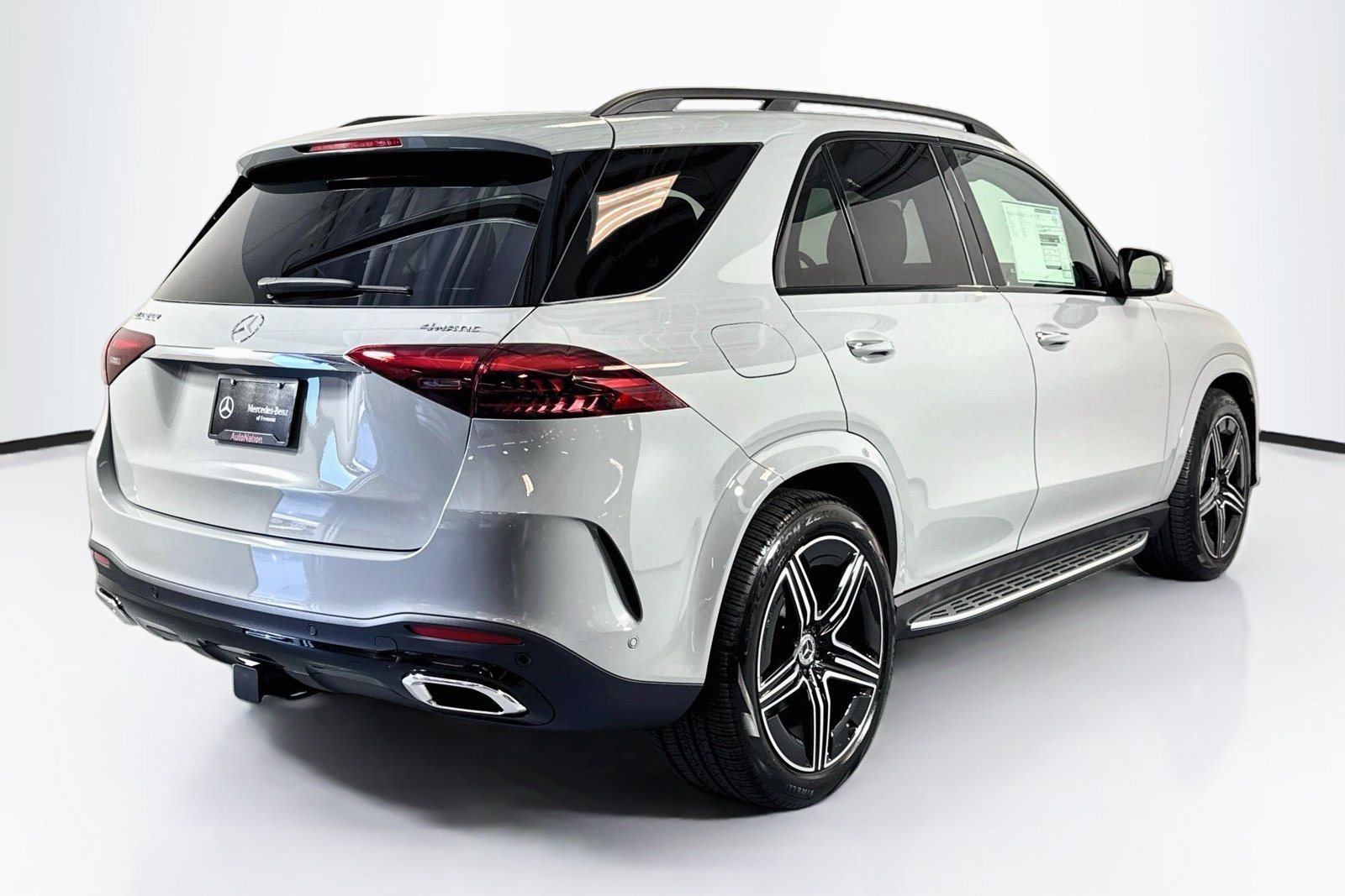 New 2026 MANUFAKTUR Alpine Grey Mercedes-Benz GLE 450 image 5
