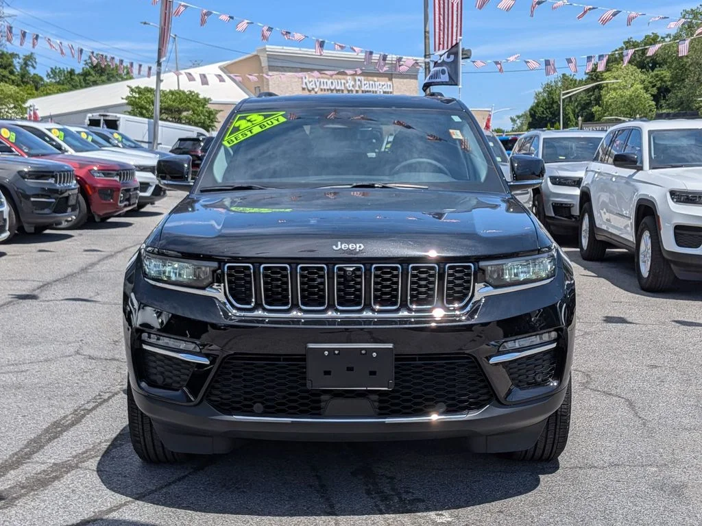 Used 2023 Black Jeep Limited image 3