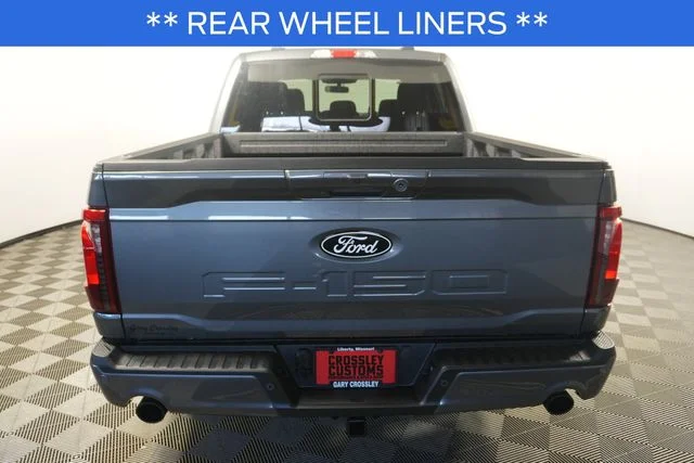 New 2026 Carbonized Gray Metallic Ford XLT image 4