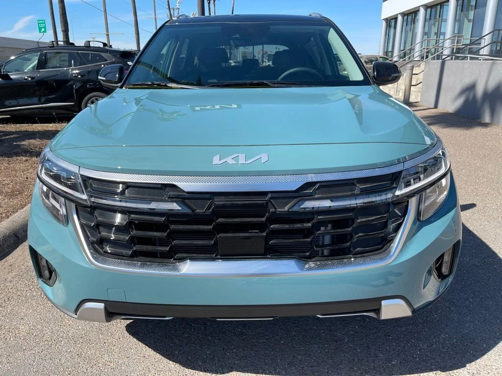 New 2026 Blue Kia SX image 2