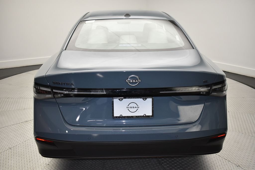 New 2026 Atlantic Gray Metallic Nissan SL image 6