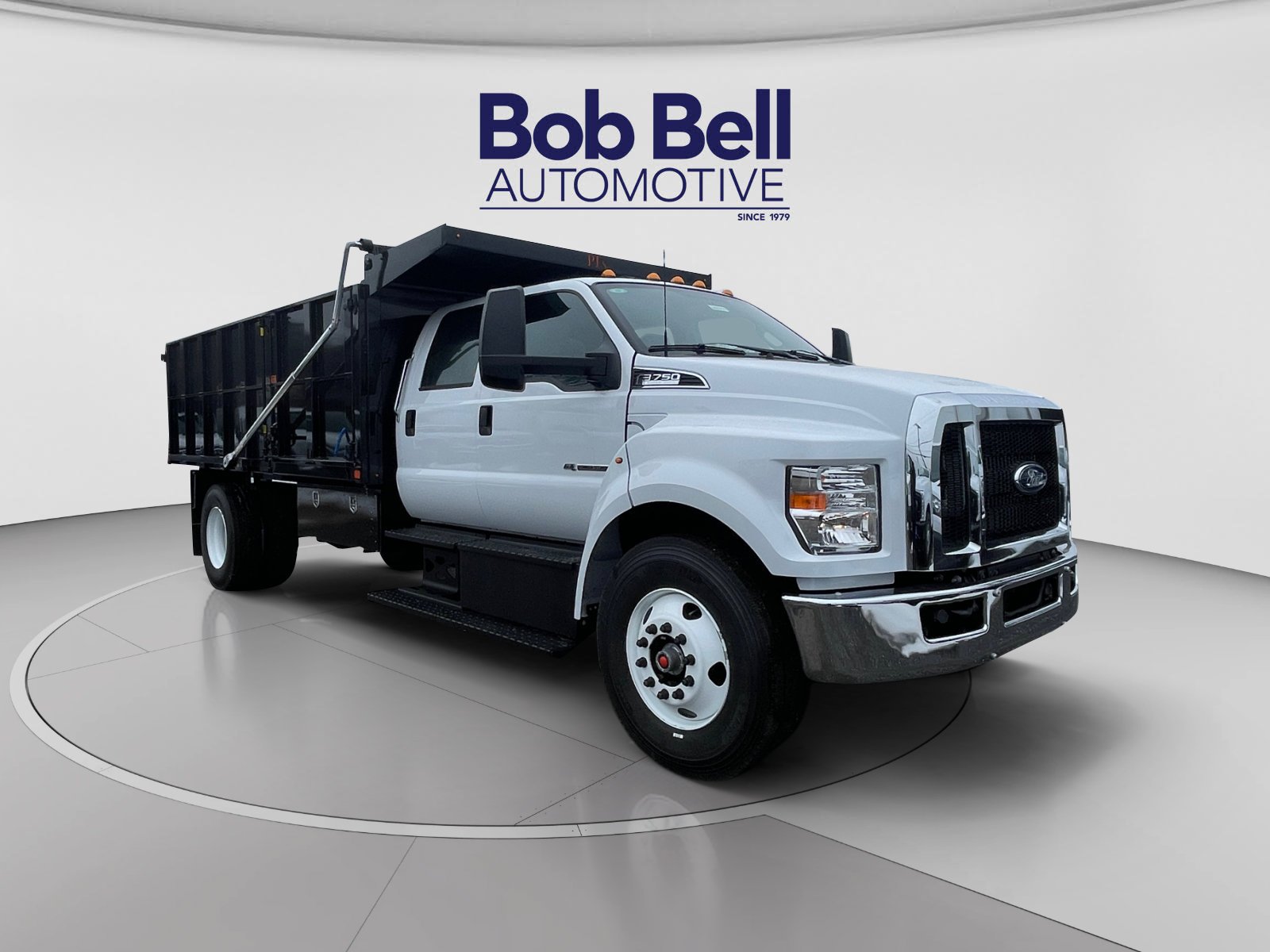 New 2026 Oxford White Ford F-750 Diesel Straight Frame image 7