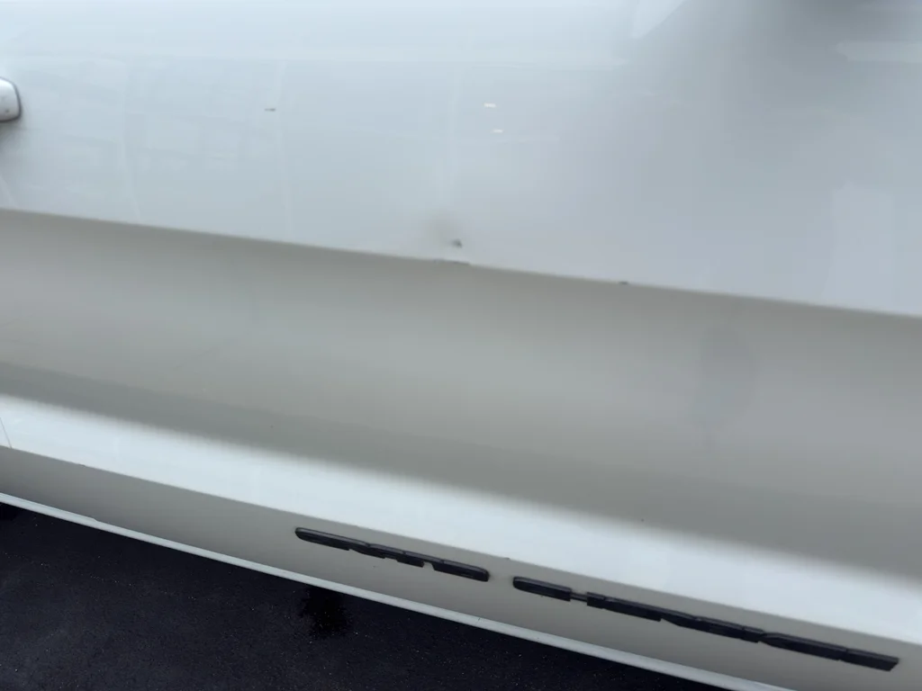 Used 2018 Bright White Clearcoat Jeep Altitude image 4