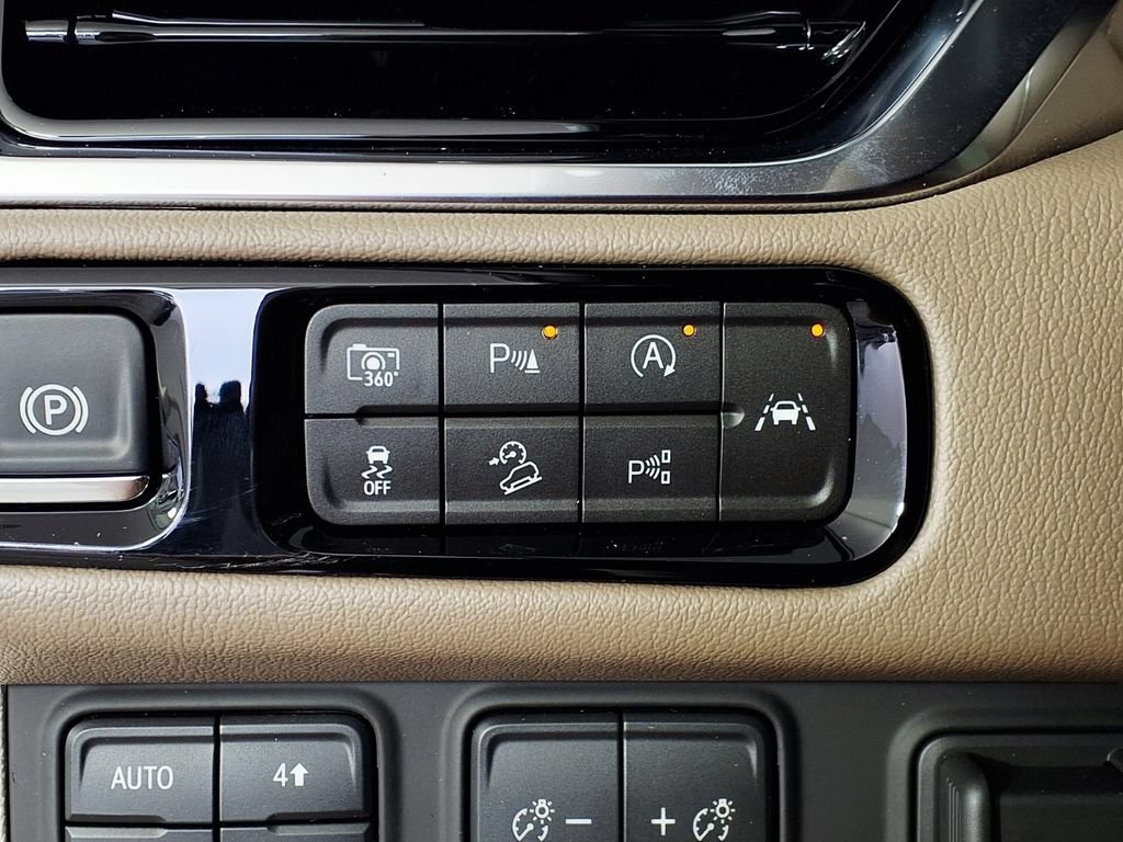 New 2026 Glacier White Tricoat GMC Denali image 18