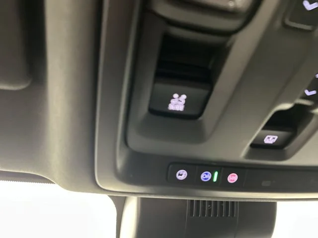 Used 2023 SUMMIT WHITE Chevrolet Premier image 14