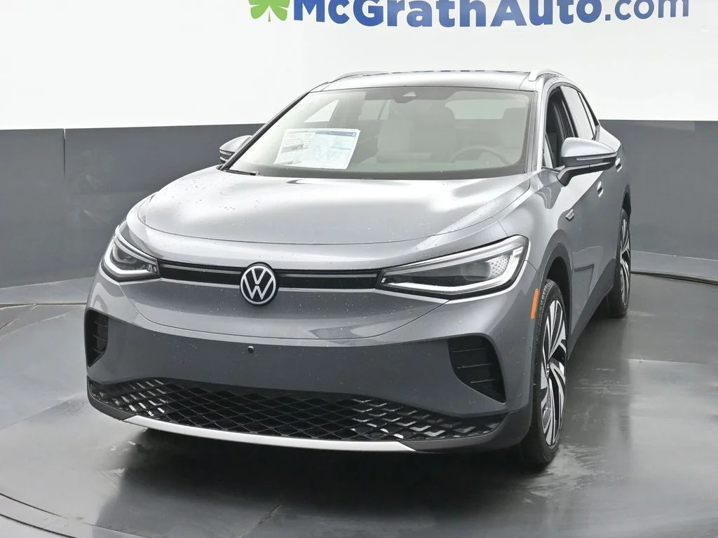 New 2026 Pure Gray W/ Black Roof Volkswagen Pro S Plus image 5