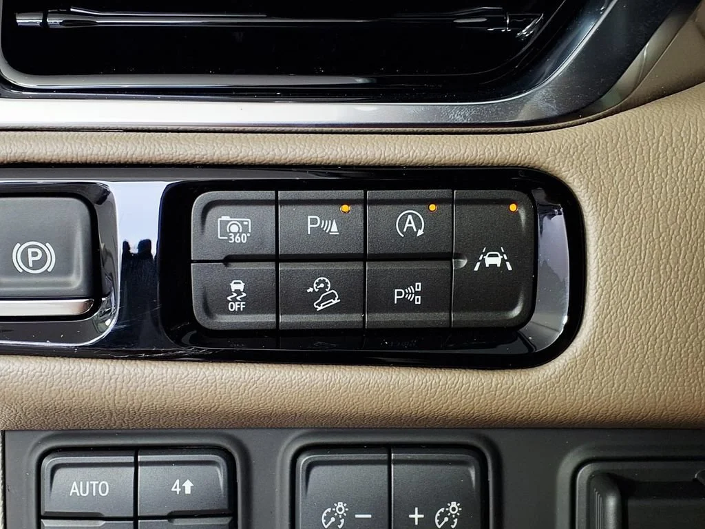 New 2026 Glacier White Tricoat GMC Denali image 18