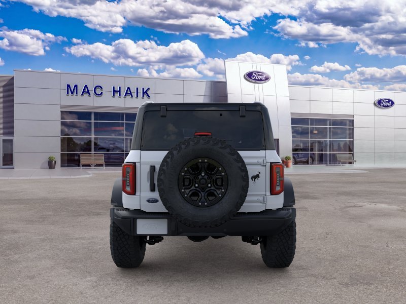 New 2026 Oxford White Ford Badlands® image 30