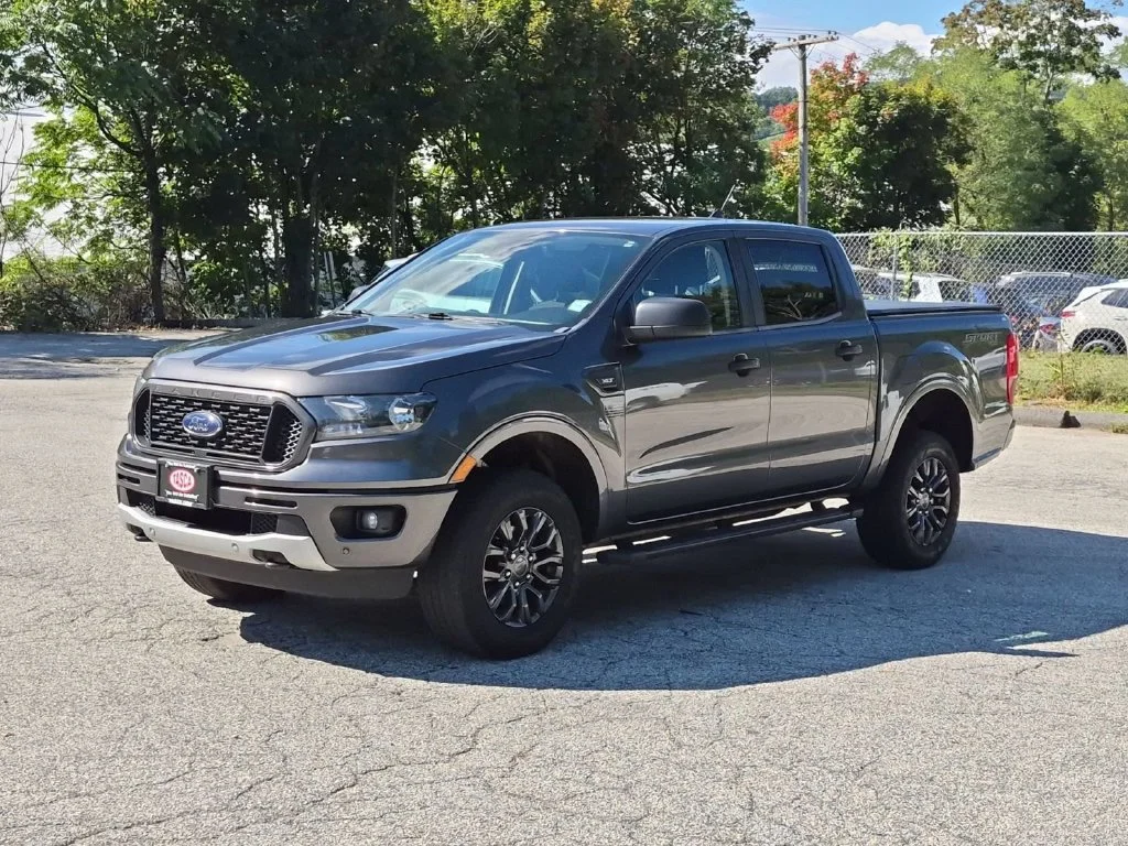 Used 2019 Gray Ford XLT image 9
