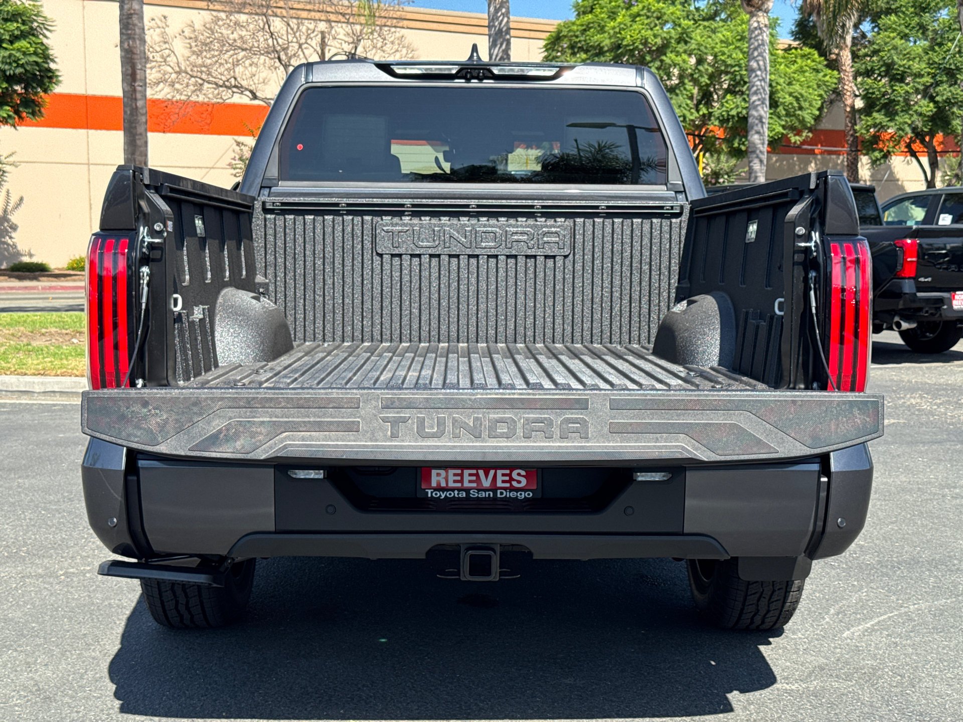 New 2026 Magnetic Gray Metallic Toyota  Platinum image 15