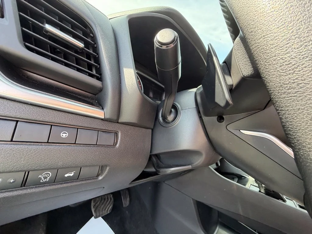 Used 2024 Gray Nissan SV image 17