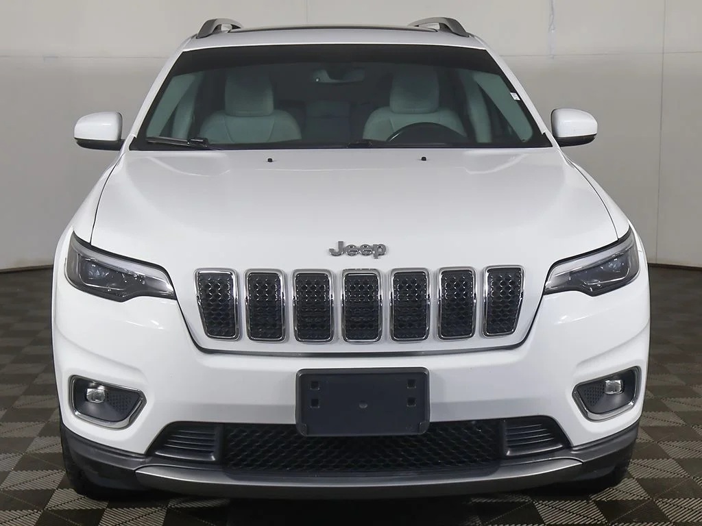 Used 2020 White Jeep Limited image 11