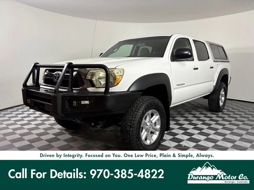 Used 2014 White Toyota Base image 1