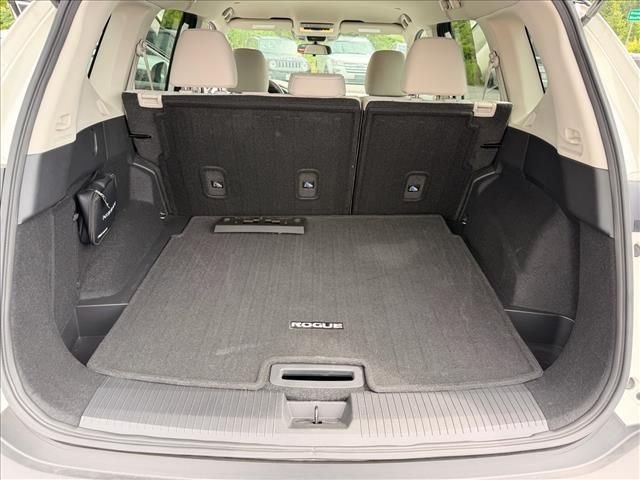 Used 2023 White Nissan SV image 29