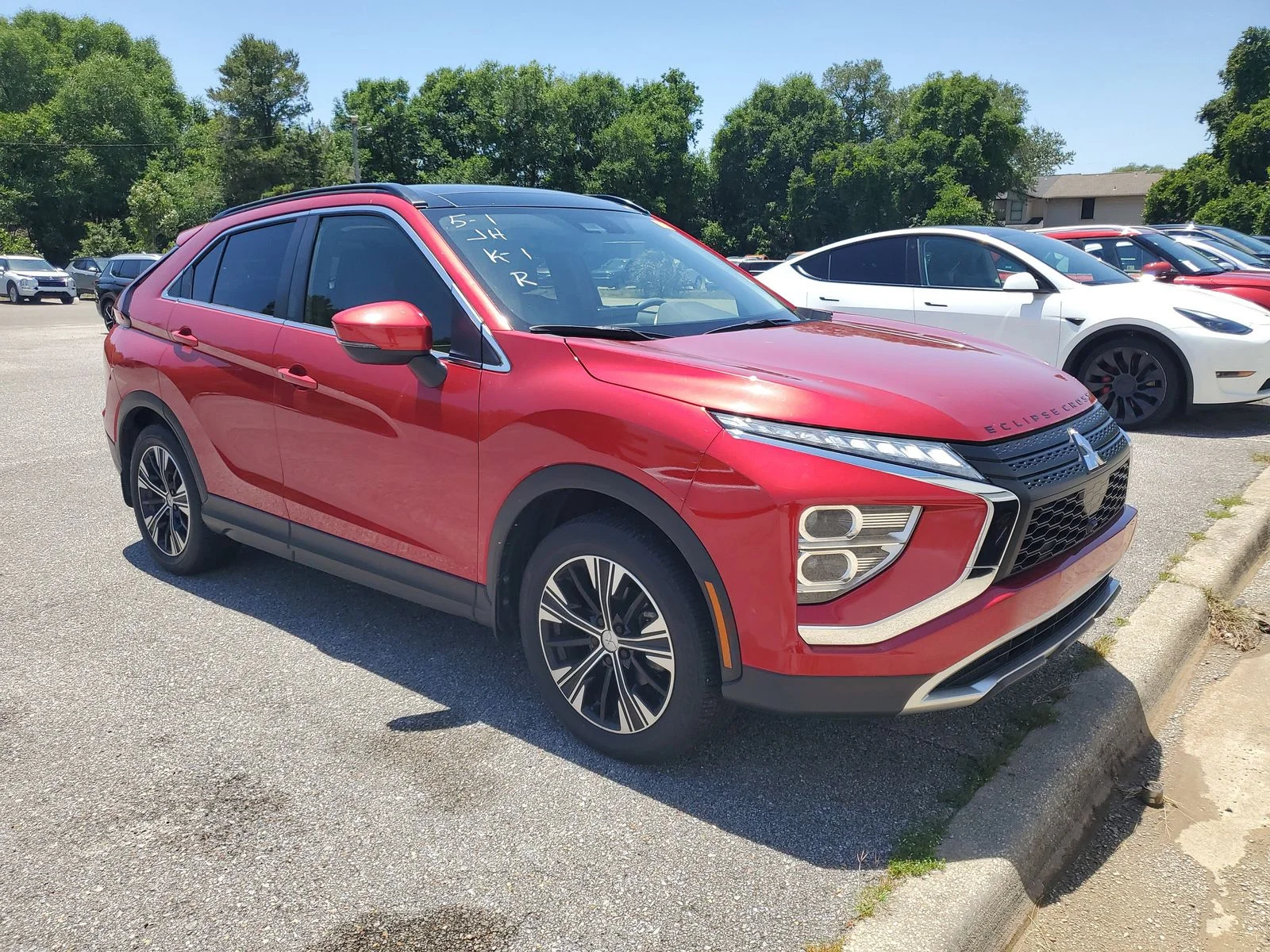 2022 Mitsubishi Eclipse Cross SE 2WD's photo