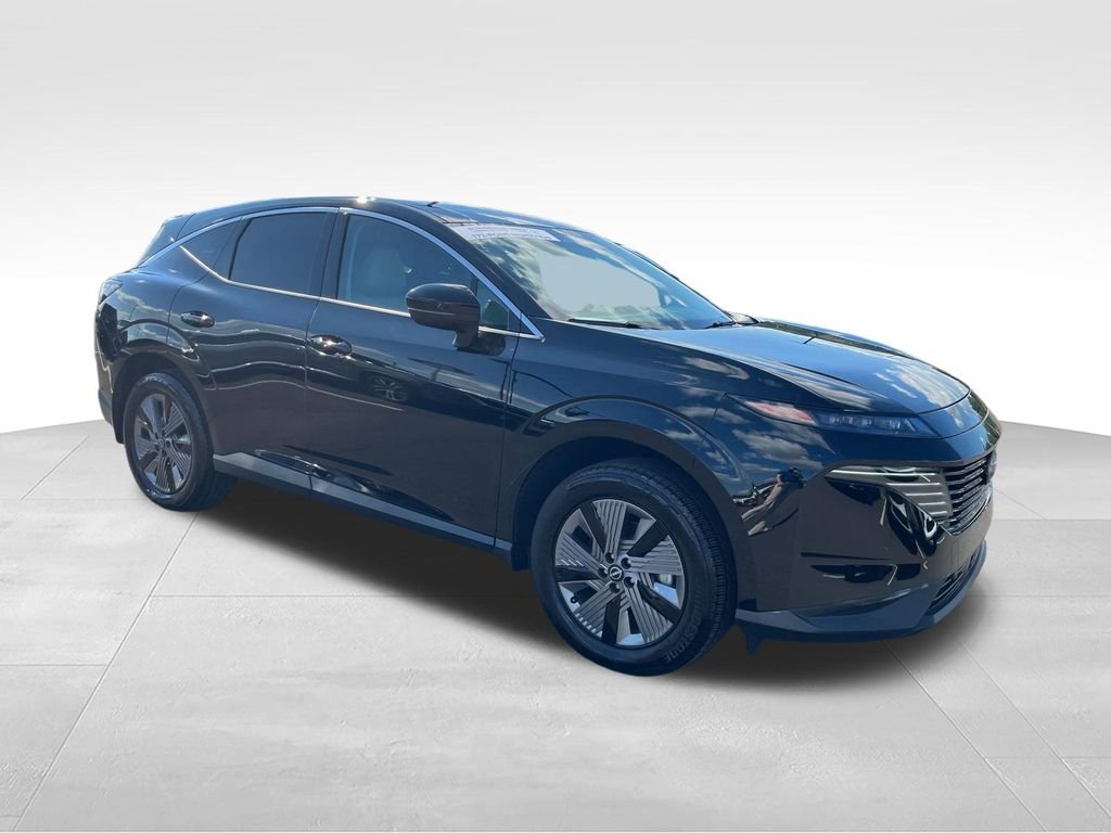 Used 2025 Black Nissan SL image 7