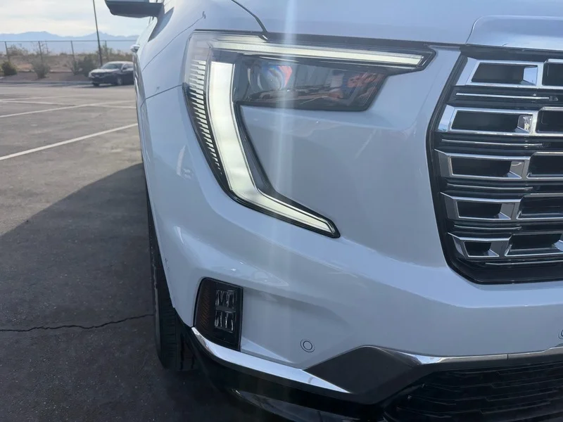 New 2026 Glacier White Tricoat GMC Denali image 25