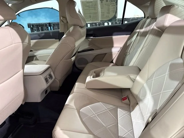 Used 2019 Blue Toyota XLE image 13