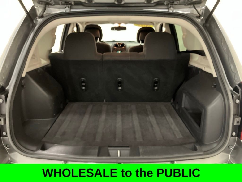 Used 2012 Gray Jeep Latitude image 10