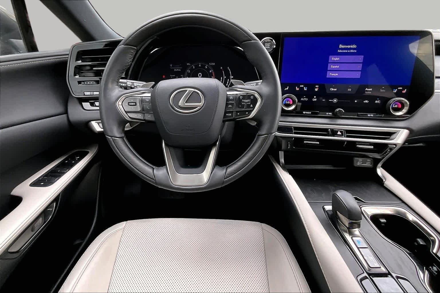 Used 2023 Nori Green Pearl Lexus Premium image 6