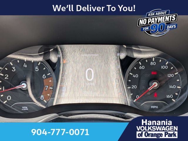 Used 2022 Silver Jeep Limited image 32