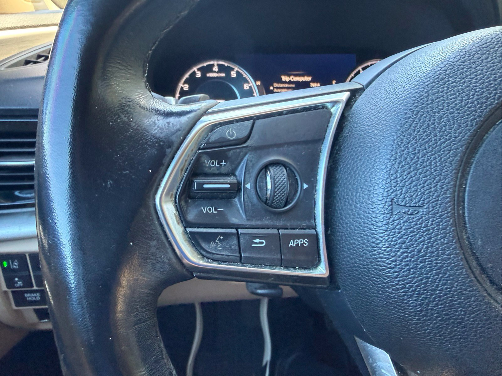 Used 2019 Canyon Bronze Metallic Acura Base image 16