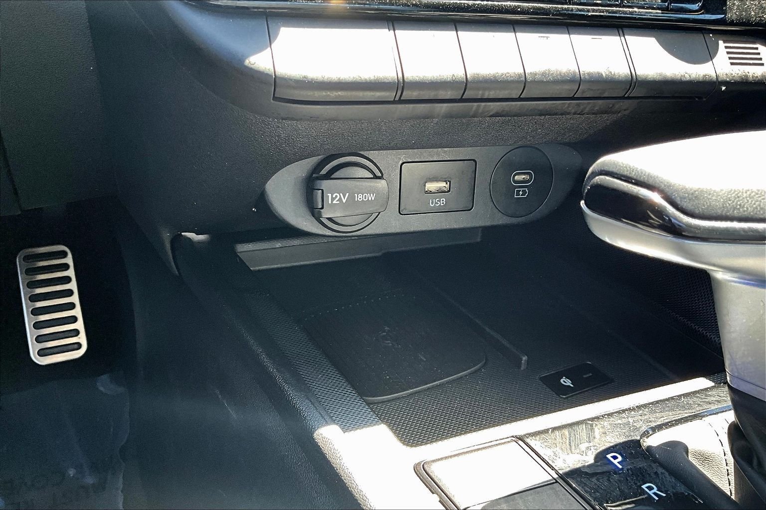 Certified Used 2025 Red Hyundai SEL Sport image 18