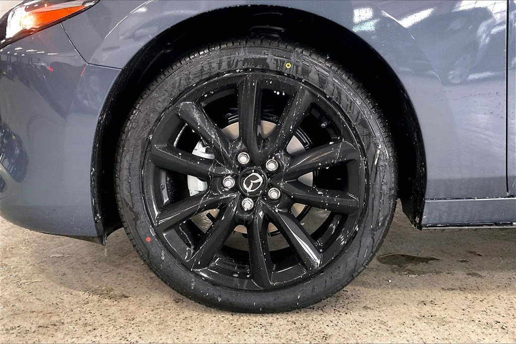 2026 MAZDA MAZDA3 - Image 11