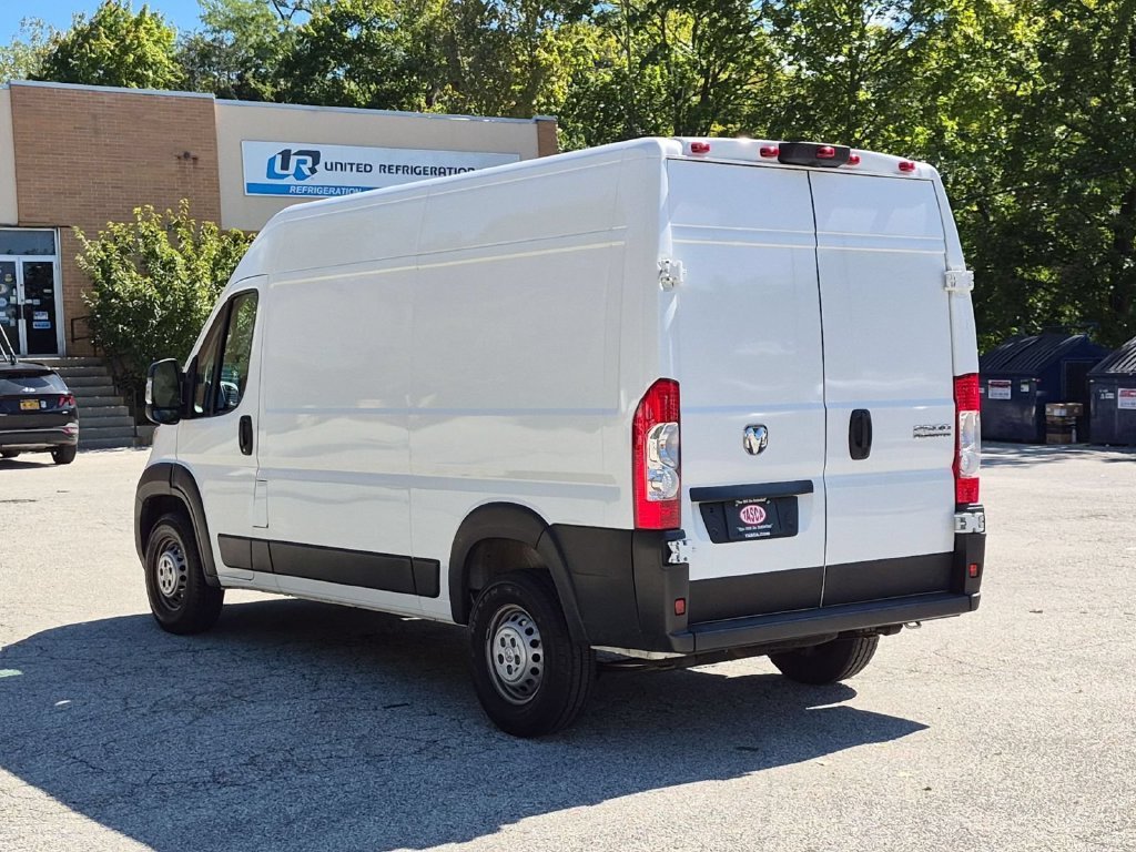 Used 2025 White Ram High Roof image 7