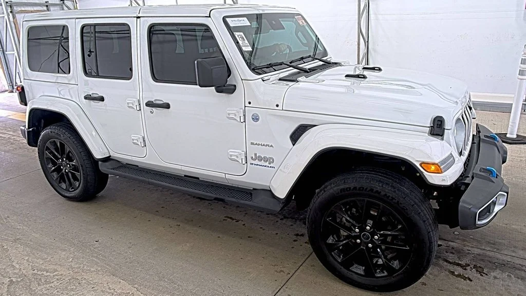 Used 2024 White Jeep Sahara 4xe image 3