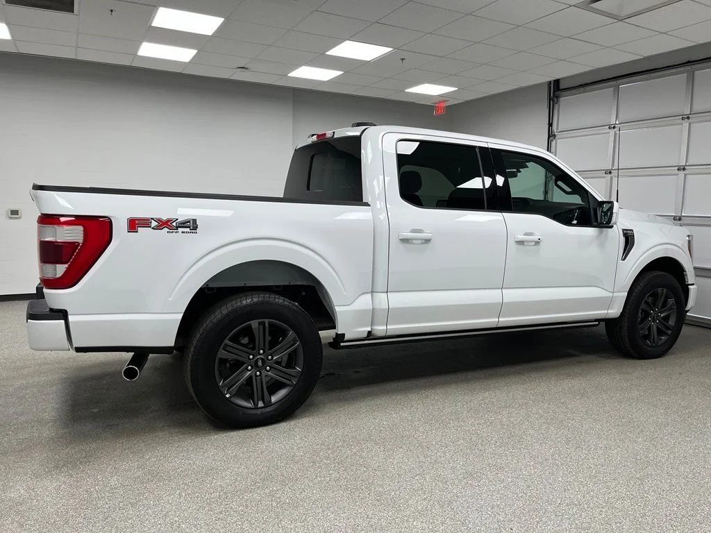 Used 2023 White Ford Lariat image 11