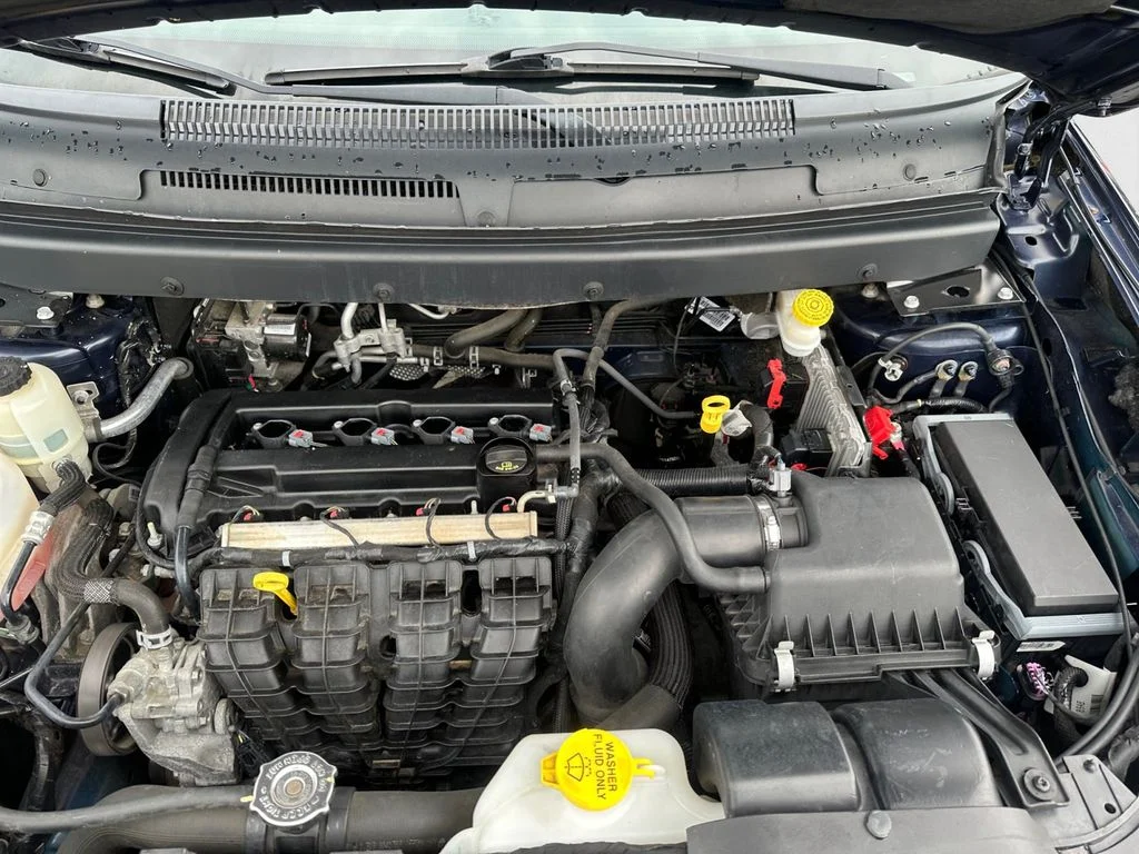 Used 2018 Blue Dodge SE image 14