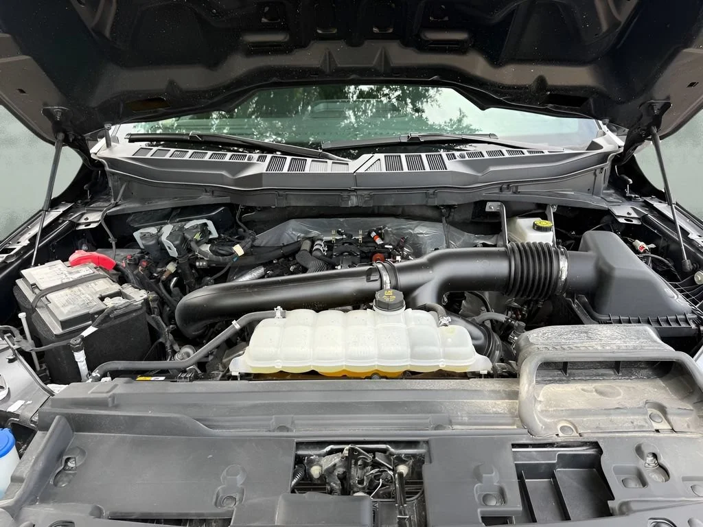Used 2025 White Ford XLT image 30