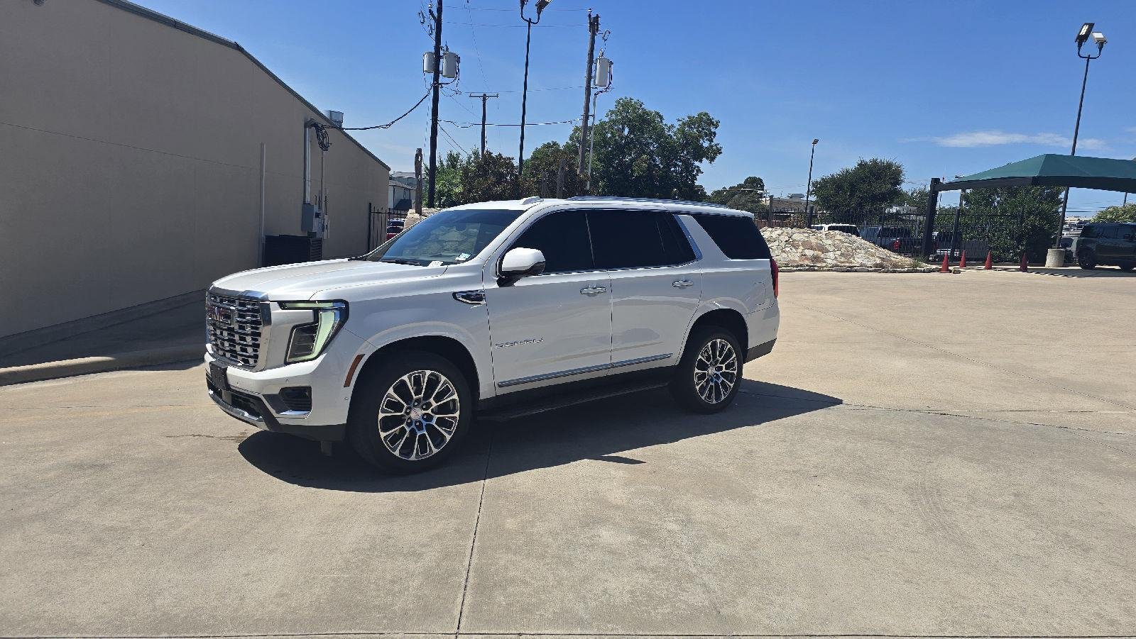 2025 GMC Yukon 4WD Denali's photo