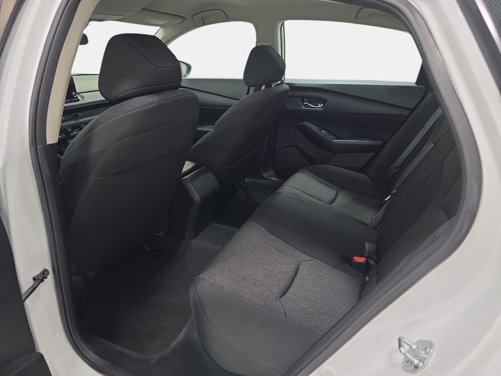 Used 2023 White Honda LX image 12