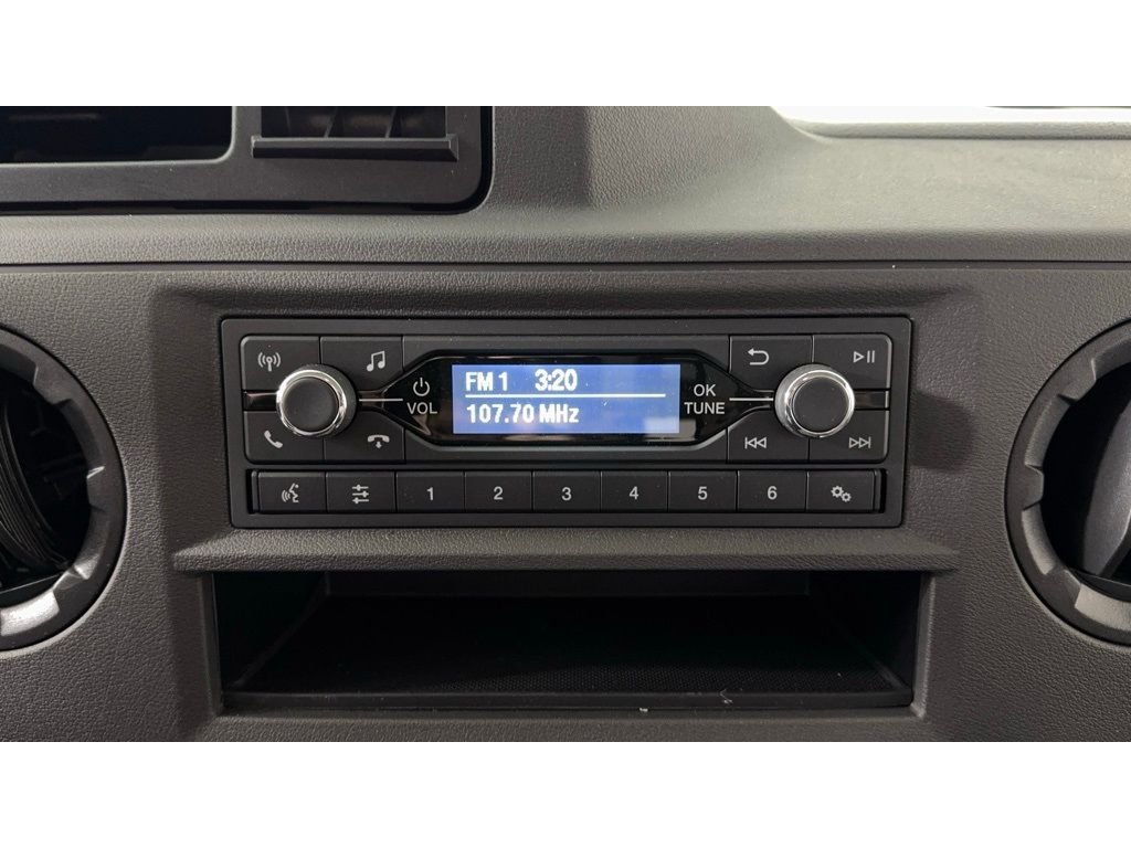 2025 Ford E-Series Cutaway Base - Photo 20