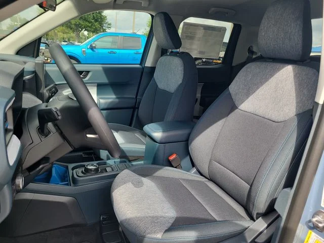 New 2026 Azure Gray Metallic Ford XLT image 19