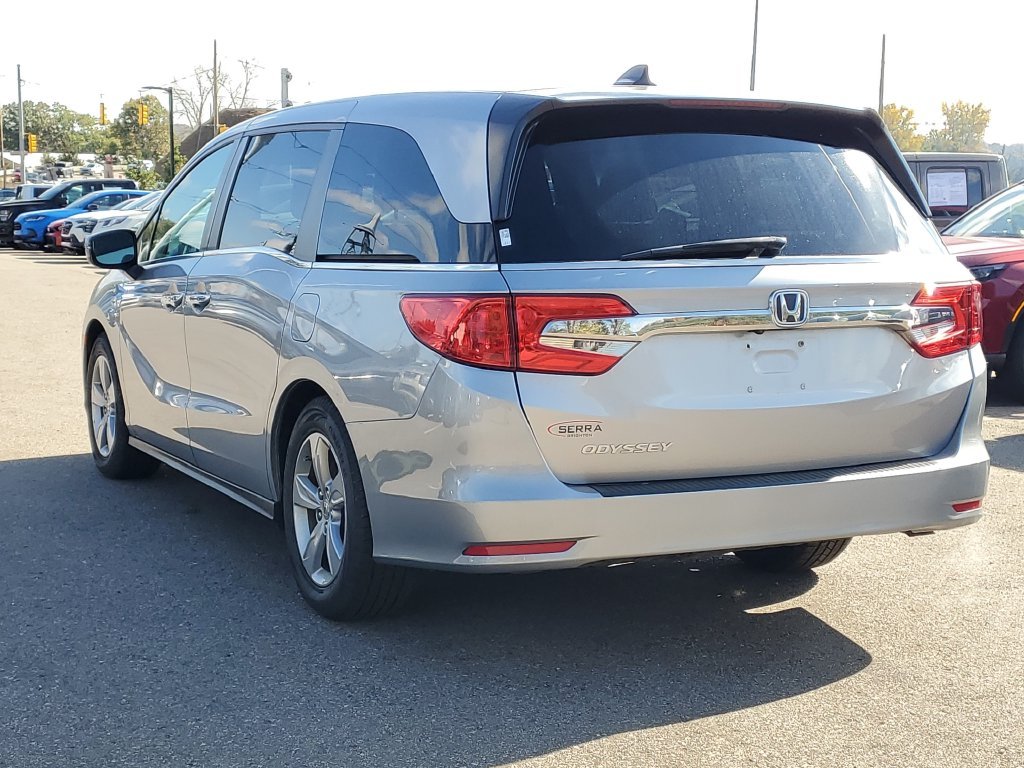 Certified Used 2020 Lunar Silver Metallic Honda EX-L image 2