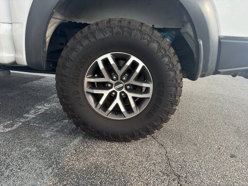 Used 2018 Oxford White Ford Raptor image 8