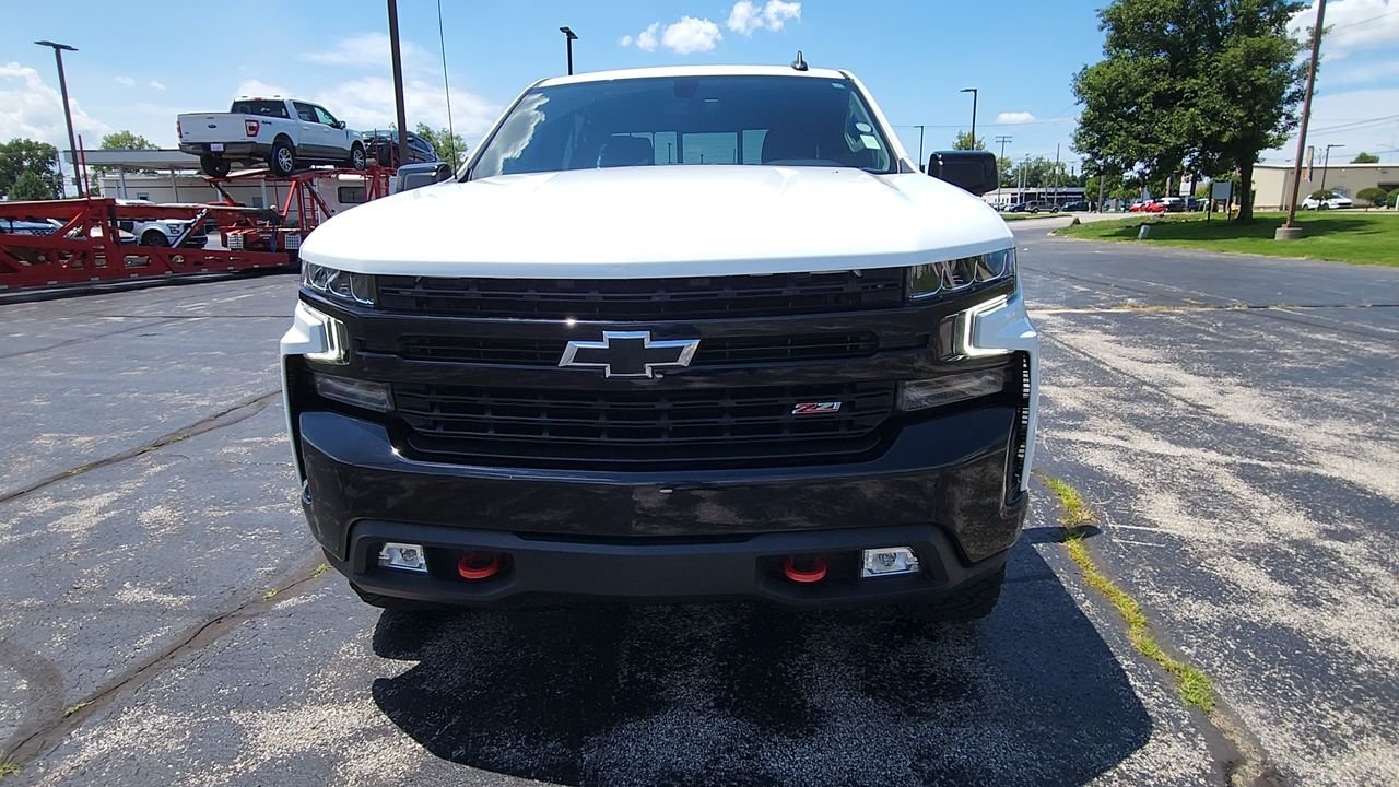 Used 2021 White Chevrolet LT Trail Boss image 3