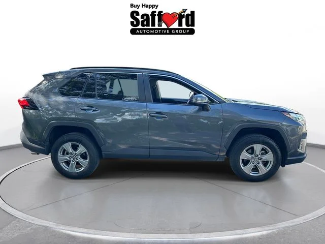 Used 2025 Gray Toyota XLE image 4