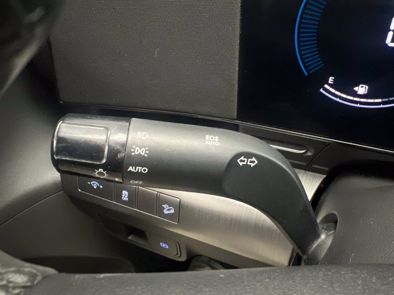 Certified Used 2024 White Hyundai SEL image 20