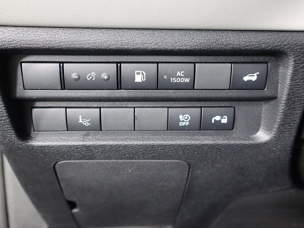 2025 Mitsubishi Outlander Plug-in Hybrid Platinum Edition - Photo 41