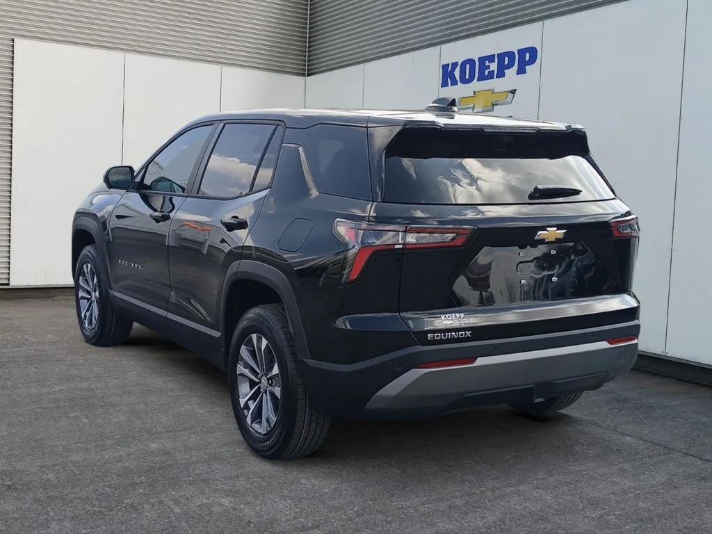 New 2026 Mosaic Black Metallic Chevrolet LT image 3