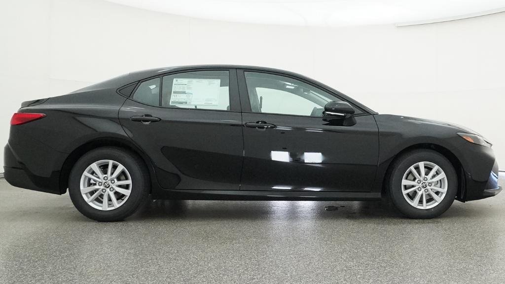 New 2026 Midnight Black Metallic Toyota LE image 19