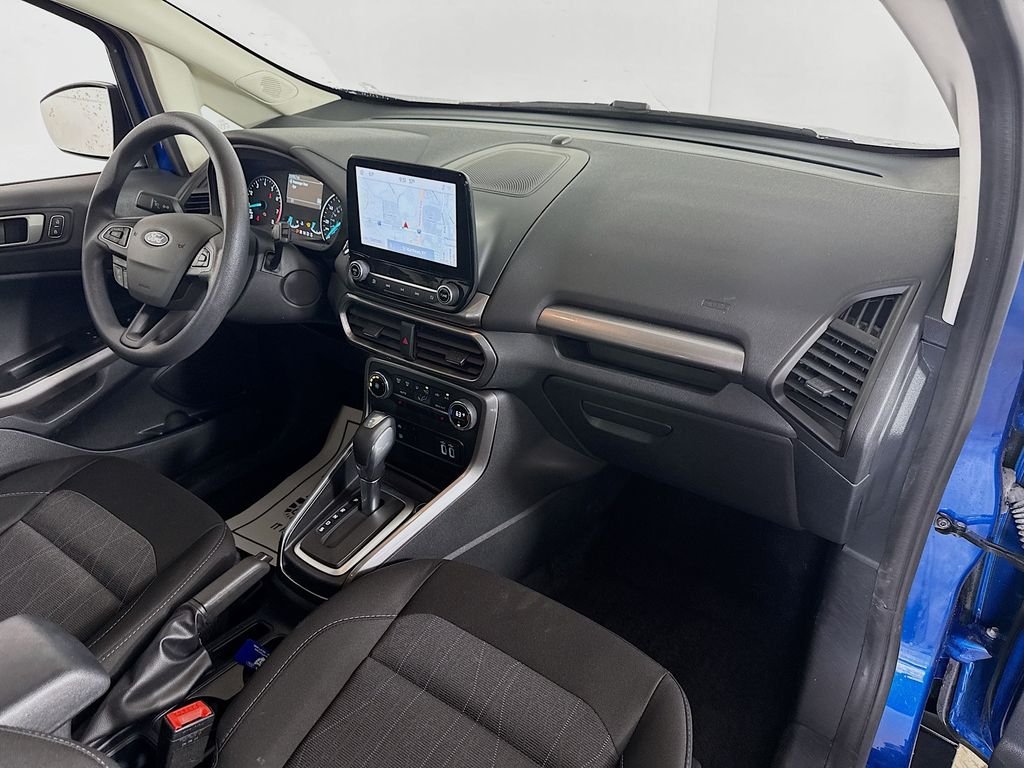 Used 2022 Lightning Blue Metallic Ford SE image 30
