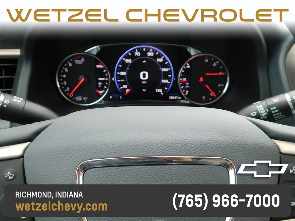 Used 2023 White GMC Denali image 40
